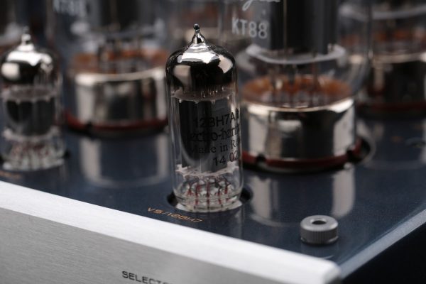 Cayin CS-100A KT88 Argent – Image 4